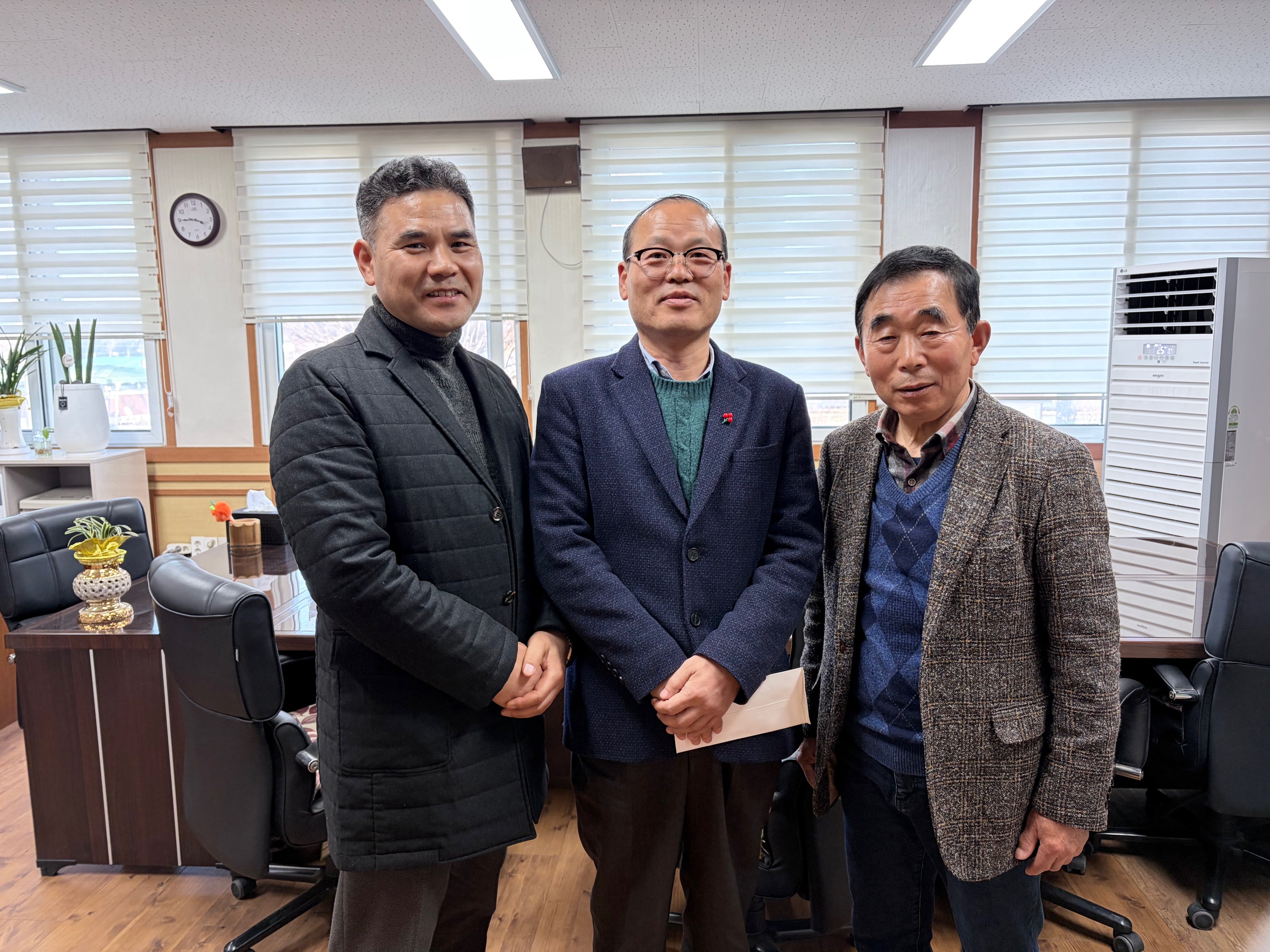 담양군 용면 신광교회, 이웃사랑 성금 100만 원 기탁
