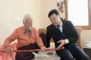 예산군, 100세 어르신에 장수지팡이 전달… 건강과 장수 기원