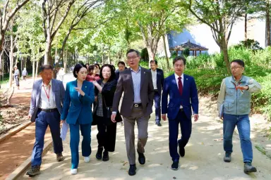 대구시의회 기획행정위원회, 산림자원 보전과 시민 녹색공간 활성화 위한 현장 방문 실시