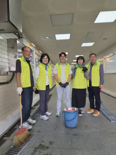 은행동 주민자치회, 은행갤러리 새 단장…어린이 그림 전시로 생활문화공간 꾸며
