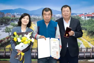 제천시, 독립유공자 고(故) 김태선 유족에 대통령 표창 전수