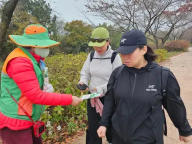 합천군 자율방재단, 황매산 산불예방 캠페인 실시