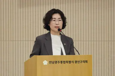 김미라 광산구의원, 체험형 전시 ‘어둠 속의 대화’ 광산에 유치해야
