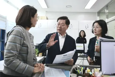 박승원 광명시장 “시정의 답은 현장에 있다”… 광명7동에서 주민 밀착 소통 이어가