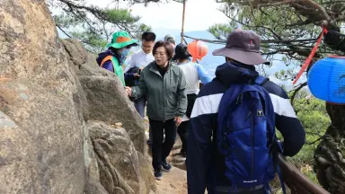 과천시, 관악산 연주대 인파 밀집 대비 현장 안전관리 실시