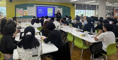 전남고, 김솔 작가 초청 강연…학생들 진로·인문학 성찰의 장 마련