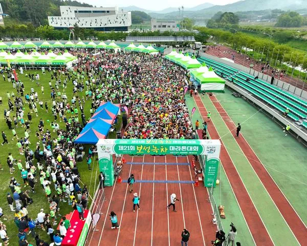 전국 마라토너 1만 2천 명 운집… ‘제21회 보성녹차마라톤’ 성황리 개최
