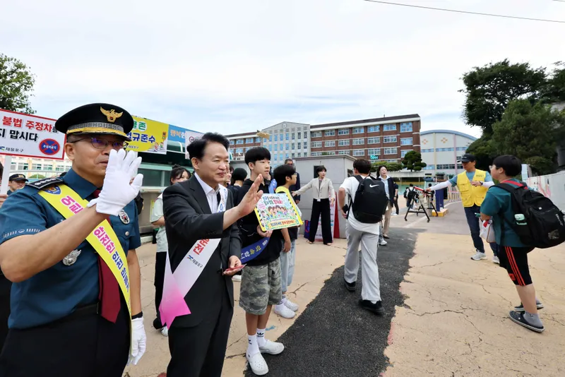 제물포구, 민관경 합동 어린이 통학로 교통안전 캠페인 실시