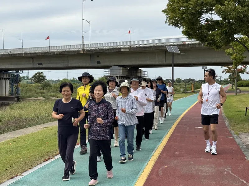 예산군민, 천천히 달리며 건강한 일상에 한 걸음 더!