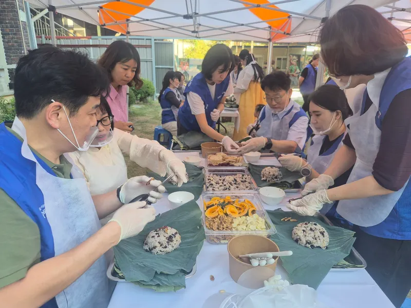 삼계탕·이불·생필품 줄줄이…구미 기업들 '추석 나눔' 통 큰 릴레이