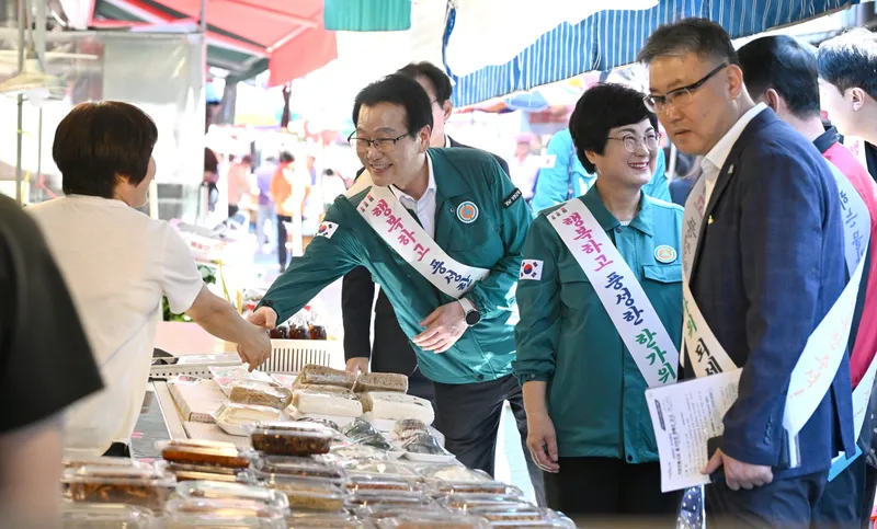 거창군 추석 앞두고 전통시장 물가안정 캠페인 펼쳐