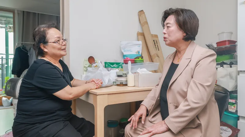 과천시, 추석 앞두고 ‘의료·요양 통합돌봄‘ 현장 행보 강화