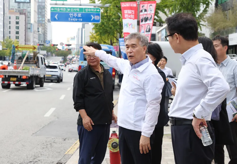 김현기 강남구청장, ‘2026 강남페스티벌’ 앞두고 도산대로 현장 안전점검