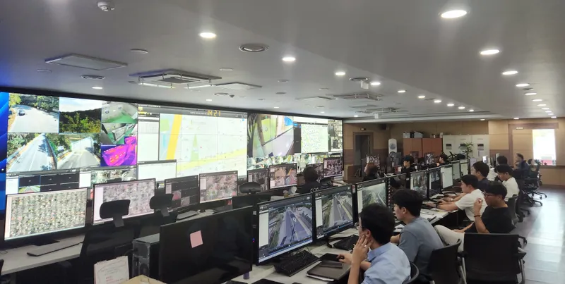 CCTV 8천대 AI 전환… 청주, 민원·버스·수돗물까지 ‘생활 AI’ 넓힌다