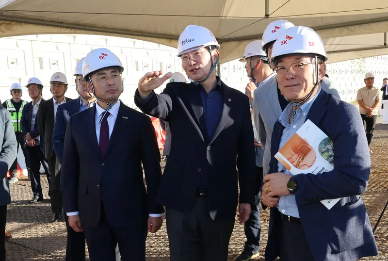 이상일 용인특례시장, 함평군 대표단과 SK하이닉스 용인 반도체클러스터 현장 찾아 반도체 산단 조성 선진 사례 공유