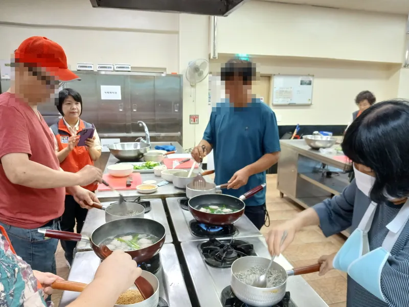 만석동 지역사회보장협의체, 취약계층에 ‘밑반찬’ 전달·만들기 사업 진행