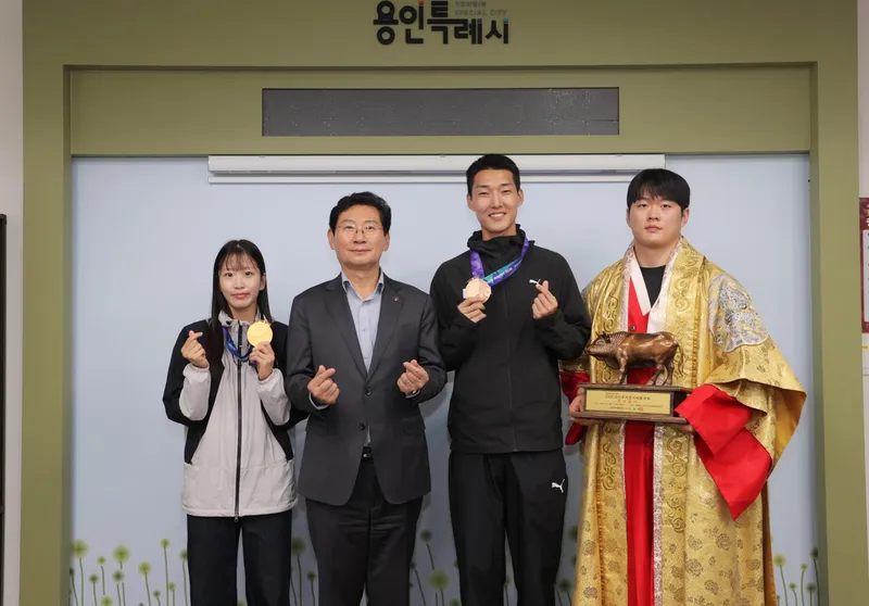 이상일 용인특례시장, 시 명예 빛낸 소속 선수들 격려