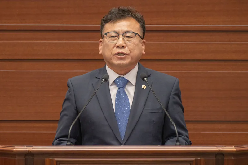 우영봉 경북도의원, "예산이 정한 노선, 주민 기준으로 다시 그어야”