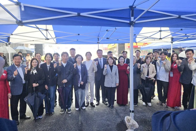 화성특례시의회, 제3회 발안만세시장 세계음식문화페스티벌 참석
