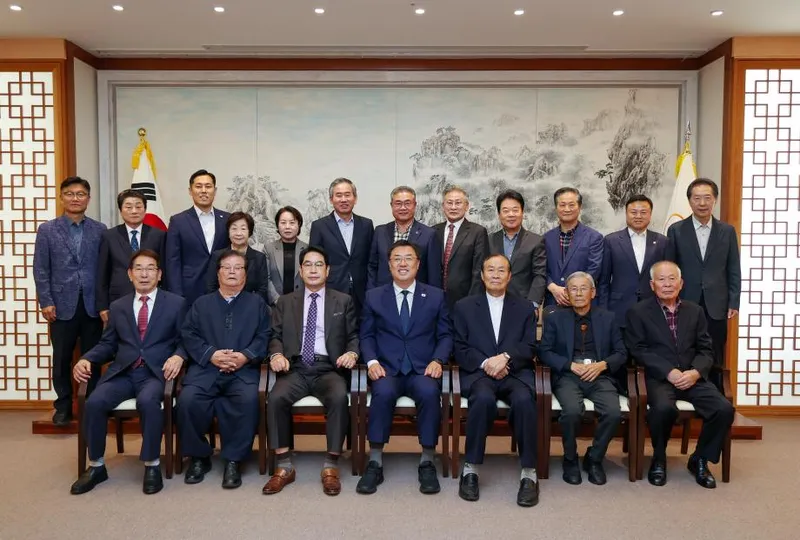 당진시, 의정회 초청간담회 개최, 시정발전 위한 소통의 장 마련
