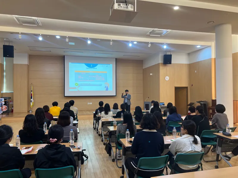 고성군, 아동복지시설 종사자 아동학대 예방·신고의무자 교육 및 서약 캠페인 실시 [교육청소년과]