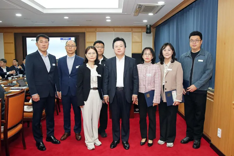 창원특례시, 2026년 상반기 적극행정 우수공무원 시상