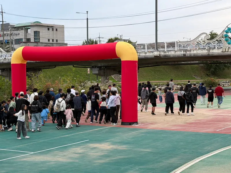 안성천에서 가족과 함께 건강과 소통 나눠요!