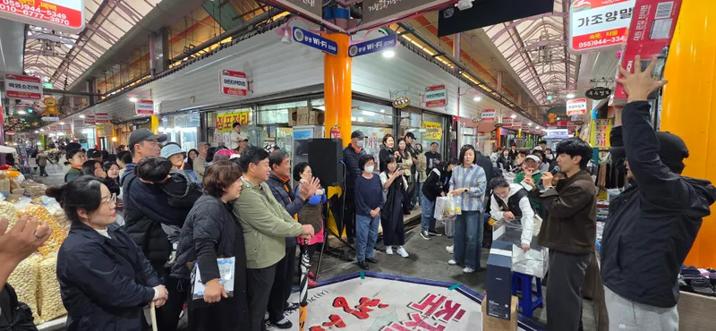 거창전통시장 '별별야시장', 먹거리와 즐길 거리로 가을시장에 활력