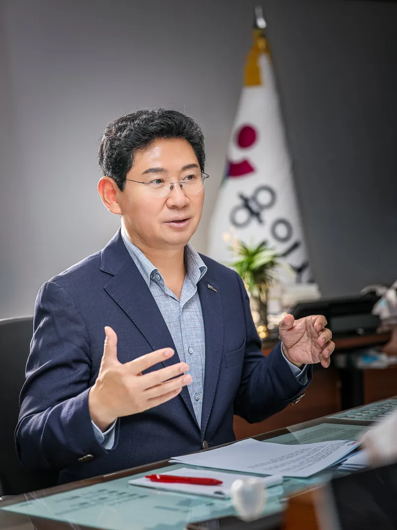 용인특례시, 반도체산업 인재 양성 속도…청소년부터 임원까지 전주기 교육