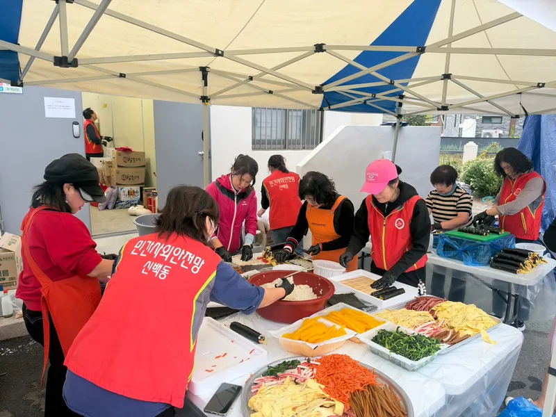 신백동민간사회안전망, ‘희망나눔 자선바자회’ 성황리 개최