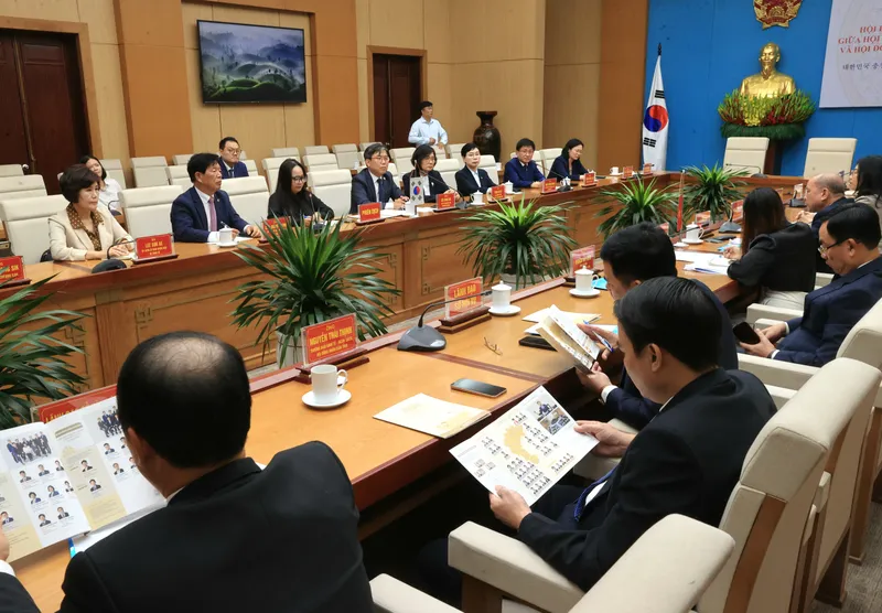 충북도의회, 베트남 푸토성 인민의회와 우호교류 협약