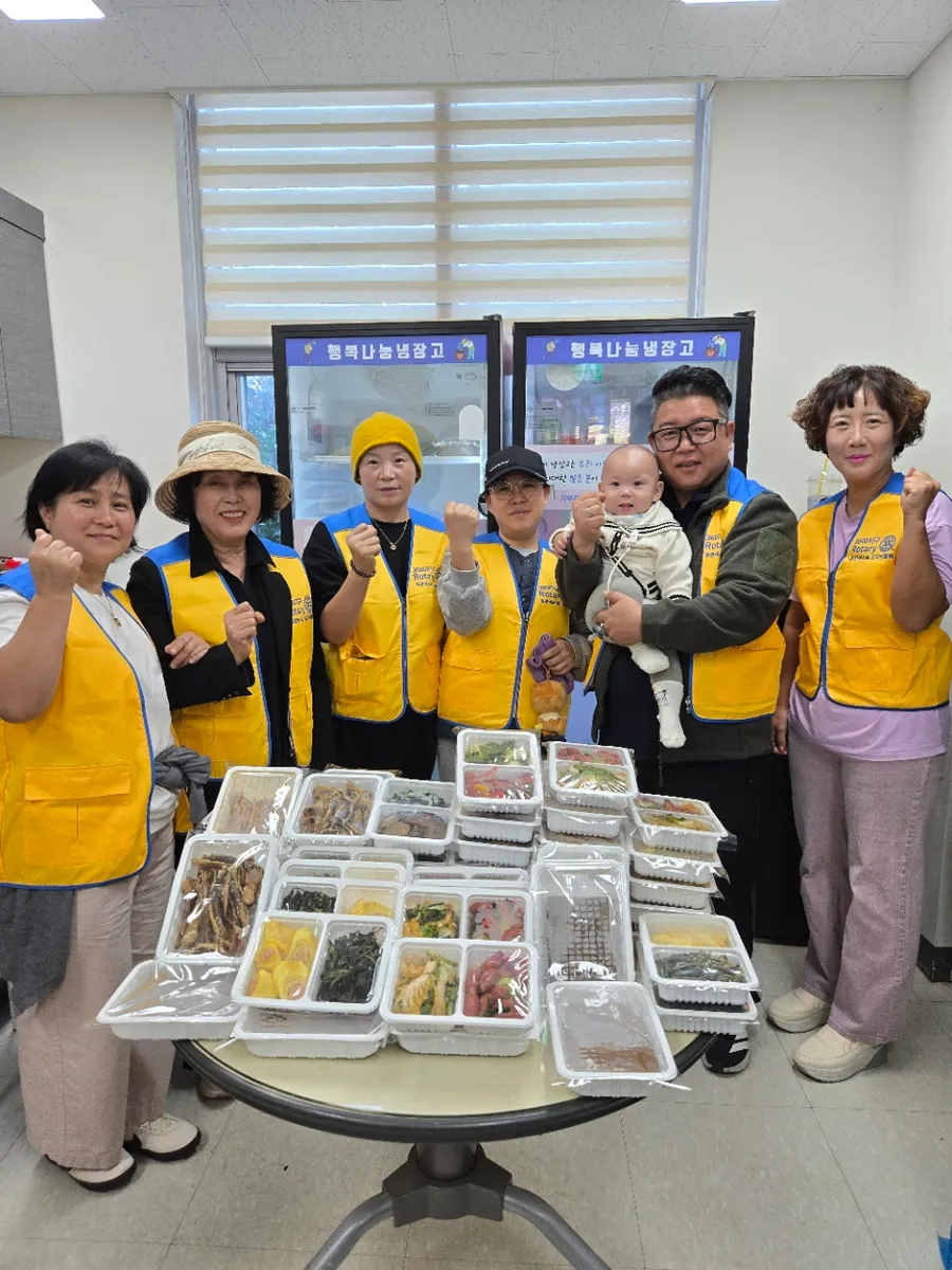 용문면 행복나눔냉장고에 전한 따뜻한 한 끼, 용문베스트로타리클럽의 꾸준한 나눔