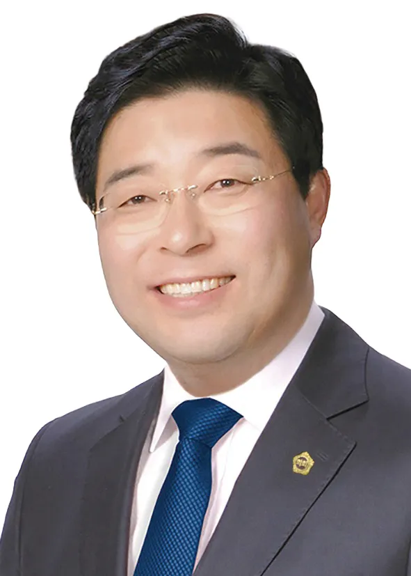 소멸 위기 농촌 희망으로… 신민호 의원, 광역 최초 영농형 태양광 조례 제정