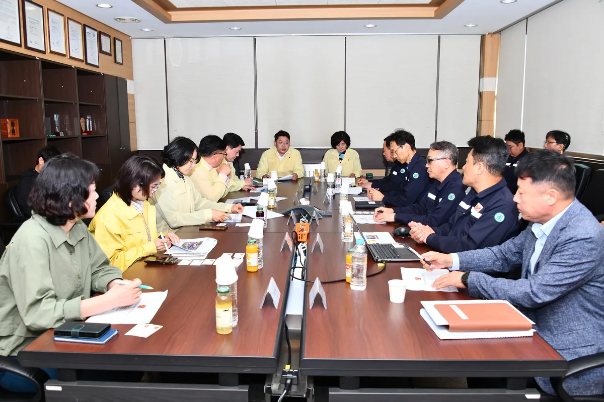 여수시의회 환경복지위, 비를라카본코리아 가스 누출 사고 현장 점검