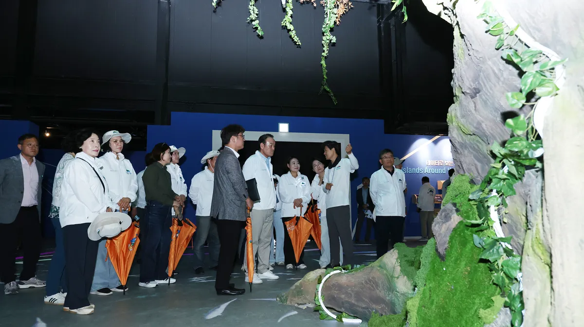 여수시의회, 섬박람회 주행사장 현장 점검…만족도 높아