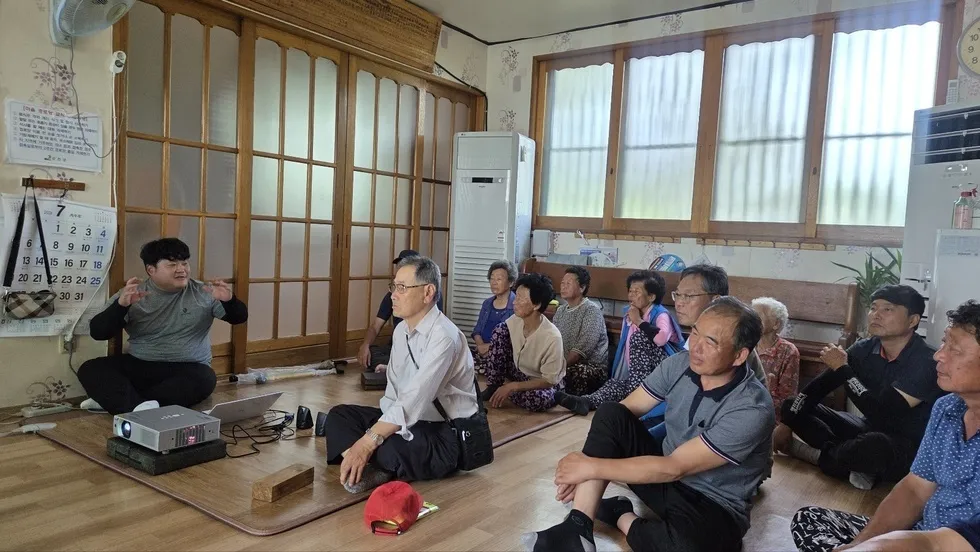강진군, 농촌 현장 찾아가 소형 농기계 무료 수리 및 안전교육 실시