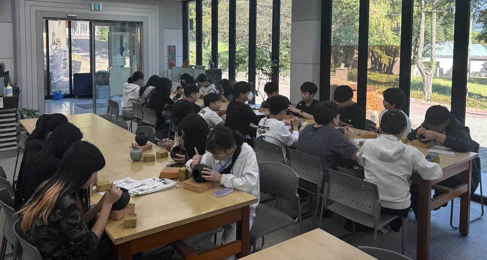 강진 고려청자박물관 체험장, 10월 500여 명 체험학습 방문