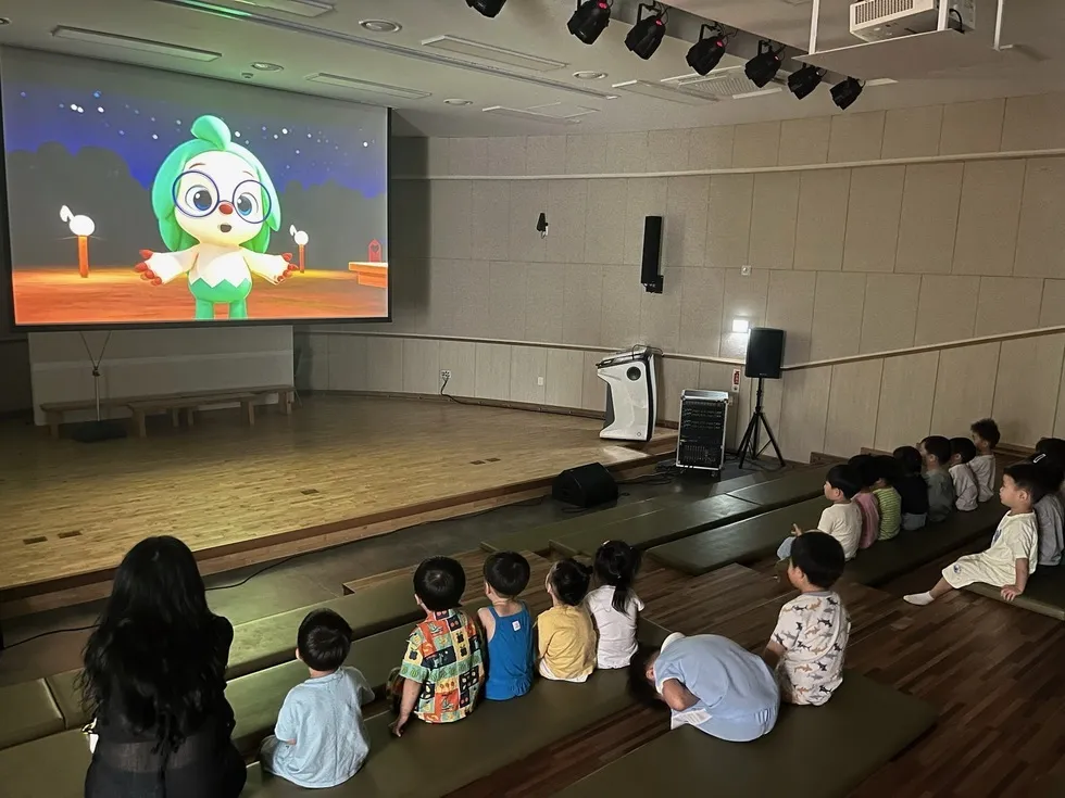 강진군도서관, 책과 영화가 어우러진 어린이 문화 프로그램 운영 - 문화 | 시민의 눈