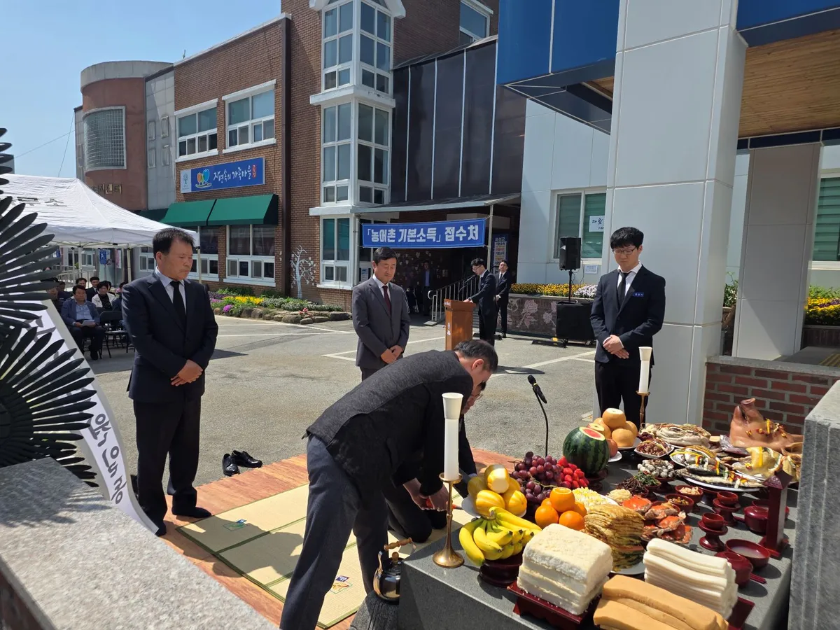 곡성읍, ‘동지이공제례’ 봉행…숭고한 나눔 정신 기려