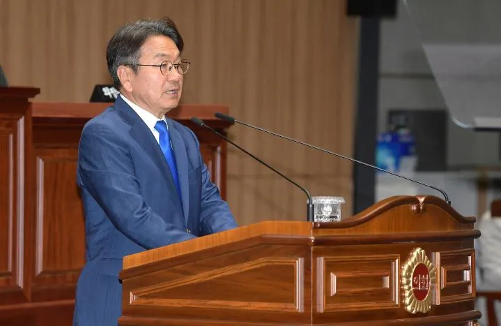 강기정 시장, 제344회 임시회 첫 본회의서 추가경정예산안 설명