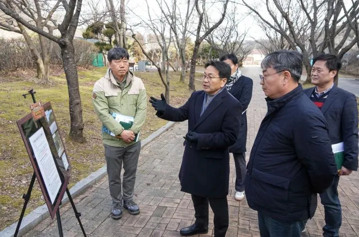 강기정 시장, 우치동물원 ′판다 입식′ 현장점검
