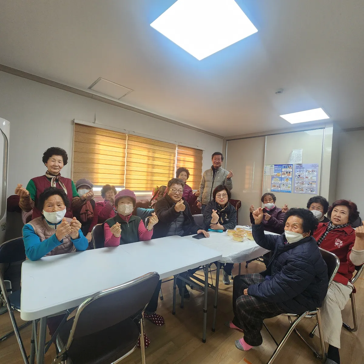 광양 옥룡면, 설 명절 앞두고 32개 경로당 순회 위문