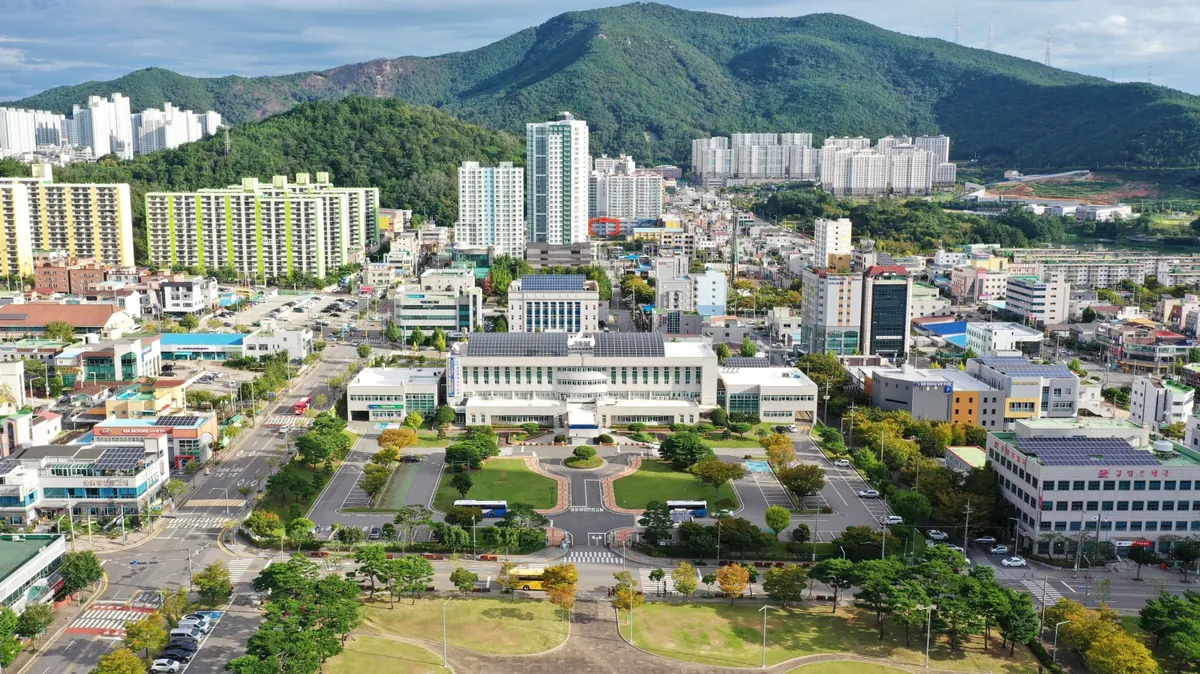 산불 위기경보 '경계' 발령, 광양시 비상체계 가동에 총력