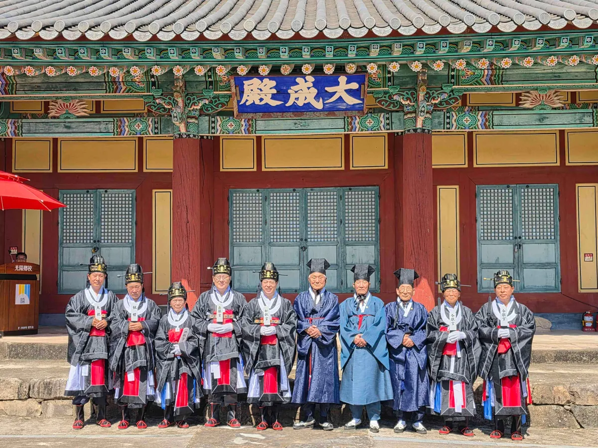 광양시, 광양향교 추기석전대제 봉행…유림 80여 명 참석