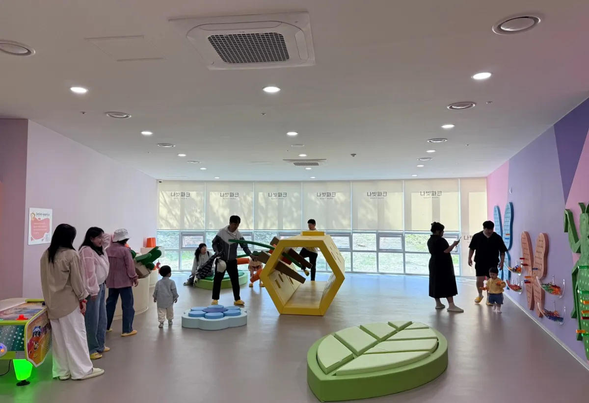 함평나비대축제 ‘나빛파크’, 체험형 콘텐츠로 가족 단위 관람객 몰려