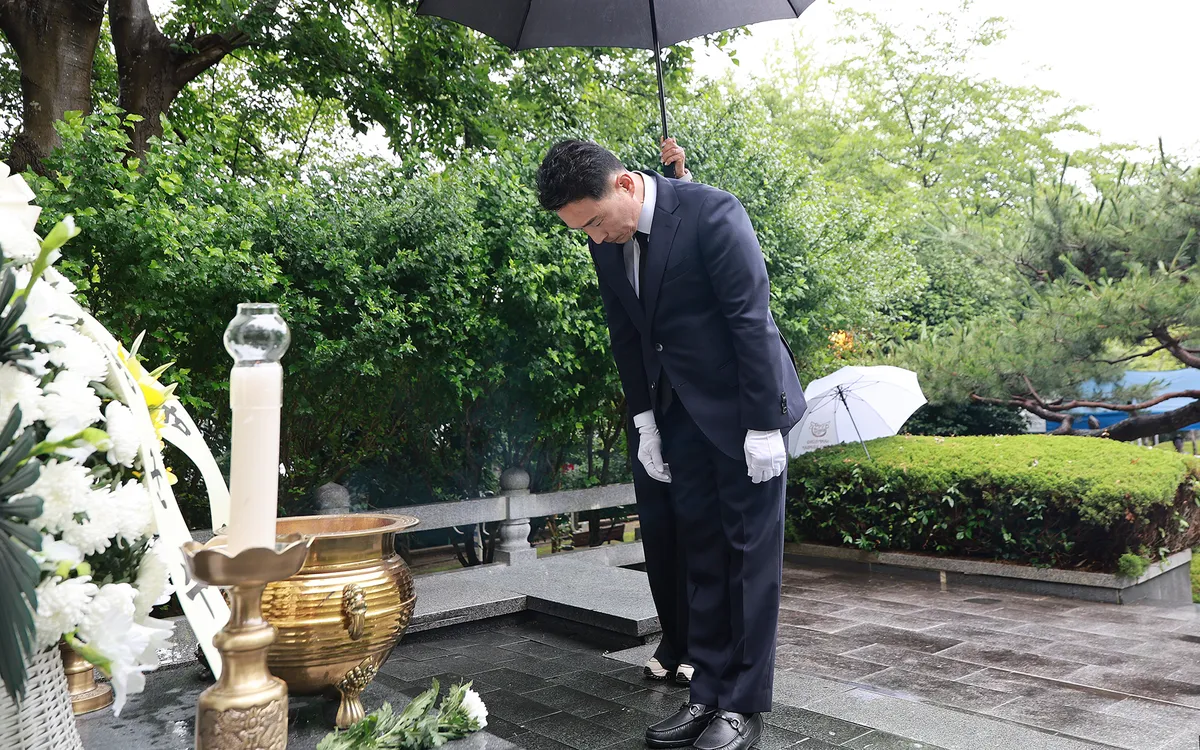 이남오 함평군수, 취임 후 첫 공식 일정으로 충혼탑 참배