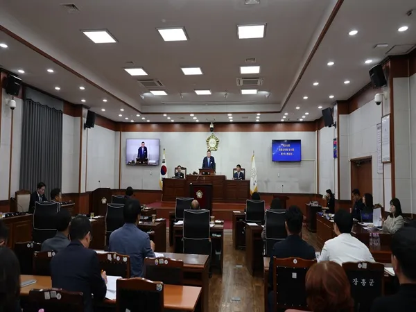 장흥군의회 제310회 임시회 개회…안건 17건 심사