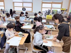 목포한빛초, 오감 자극하는 꽃·제과 체험으로 아이들 상상력 실현