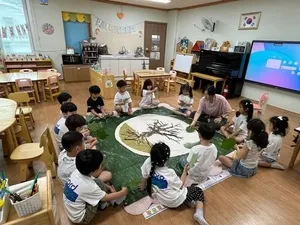 책 속 이야기가 자연 놀이로! 순천 유아 생태 감수성 기른다