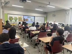 삼계중, 업사이클링 팝업북 만들며 ‘기후환경 활동가’ 체험